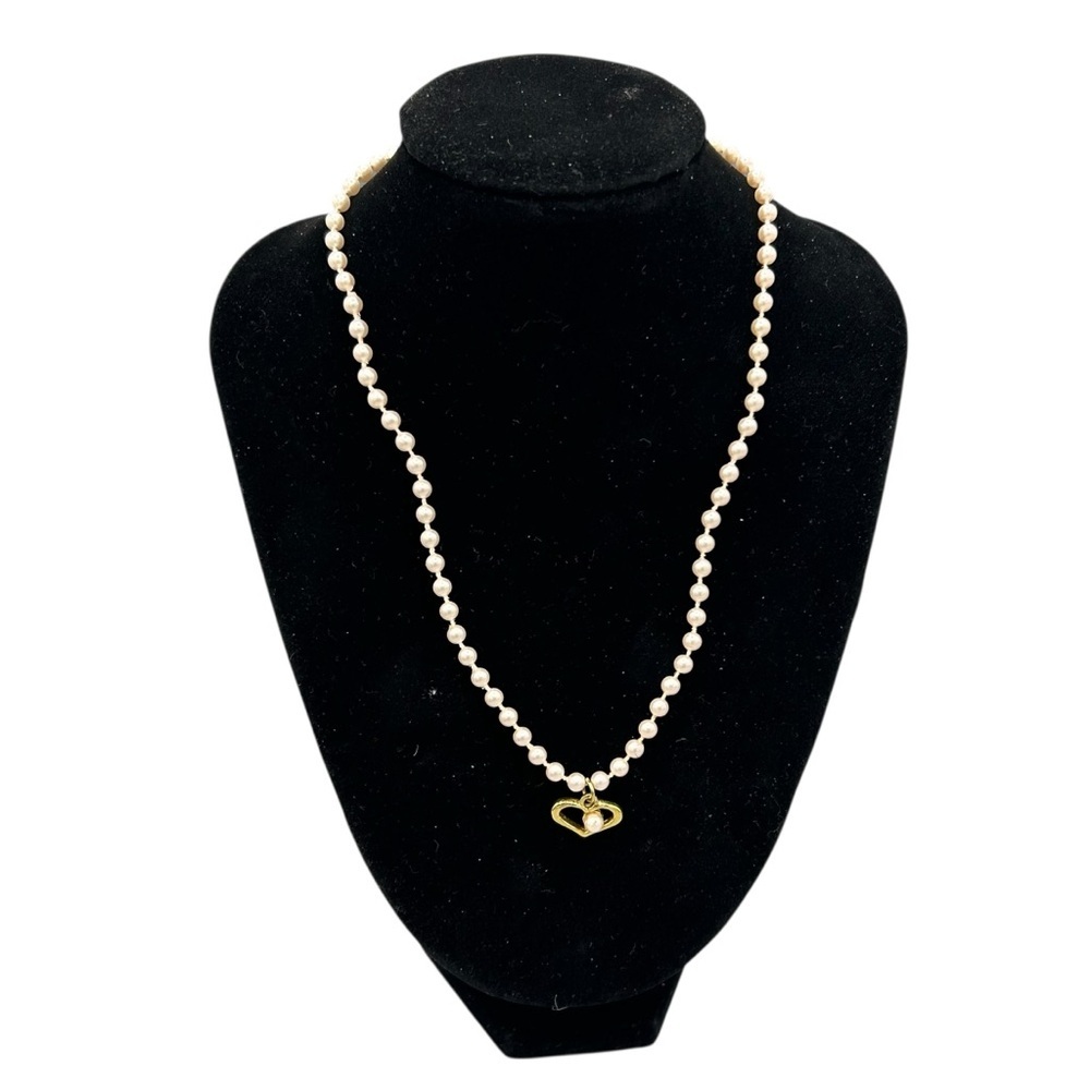 Faux Pearl Necklace Gold Heart Charm - Picture 4 of 8